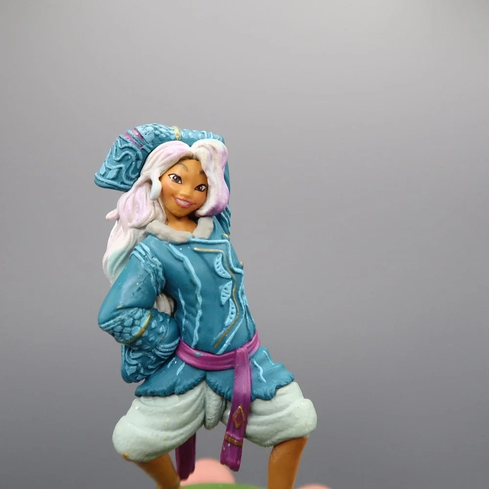 Disney Raya‎ and The Last Dragon Sisu Lights Up with Figures lot Cake Topper Set